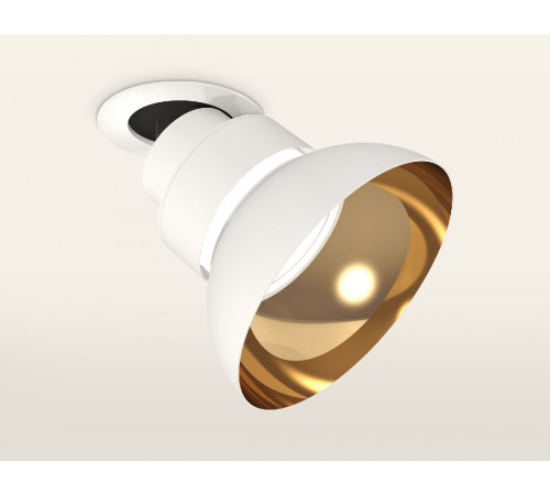 Встраиваемый спот Ambrella Light Techno spot XM8101601 Встраиваемый спот Ambrella Light Techno spot XM8101601