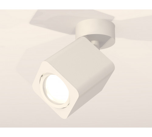 Спот Ambrella Light Techno Spot XM7812010 (A2202, C7812, N7710)