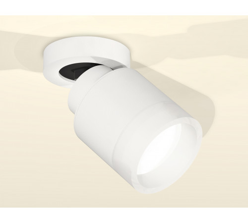 Спот Ambrella Light Techno Spot XM8110001 (A2228, A2105, C8110, N8401)