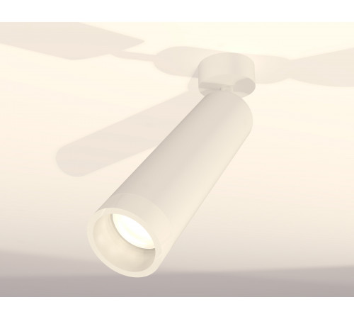 Спот Ambrella Light Techno Spot XM6355004 (A2202, C6355, N6248) Спот Ambrella Light Techno Spot XM6355004 (A2202, C6355, N6248)