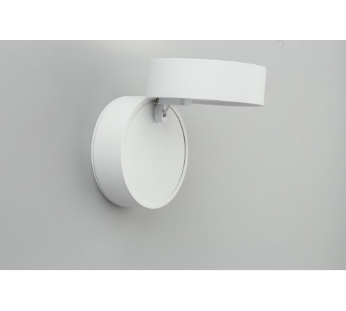 Светодиодный спот Omnilux Lenno OML-101309-18 Светодиодный спот Omnilux Lenno OML-101309-18