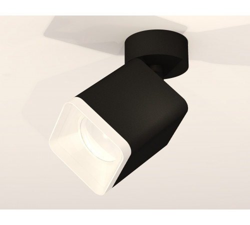 Спот Ambrella Light Techno Spot XM7813022 (A2210, C7813, N7755) Спот Ambrella Light Techno Spot XM7813022 (A2210, C7813, N7755)