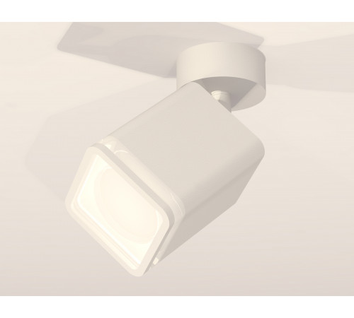 Спот Ambrella Light Techno Spot XM7812021 (A2202, C7812, N7750) Спот Ambrella Light Techno Spot XM7812021 (A2202, C7812, N7750)
