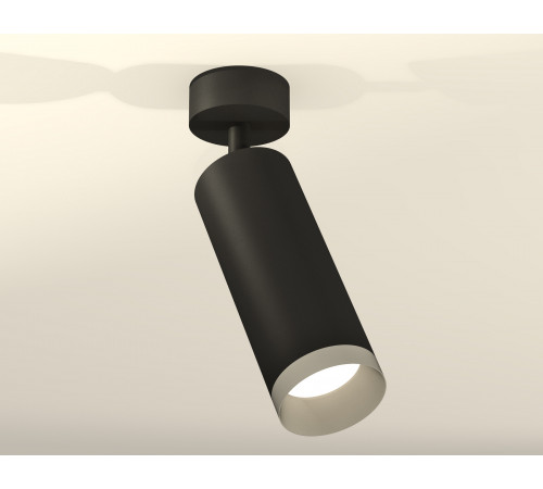 Накладной поворотный светильник Ambrella Light Techno XM6343004 (A2210, C6343, N6133) Накладной поворотный светильник Ambrella Light Techno XM6343004 (A2210, C6343, N6133)