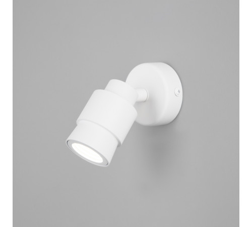 Спот Eurosvet Plat 20125/1 LED белый Спот Eurosvet Plat 20125/1 LED белый