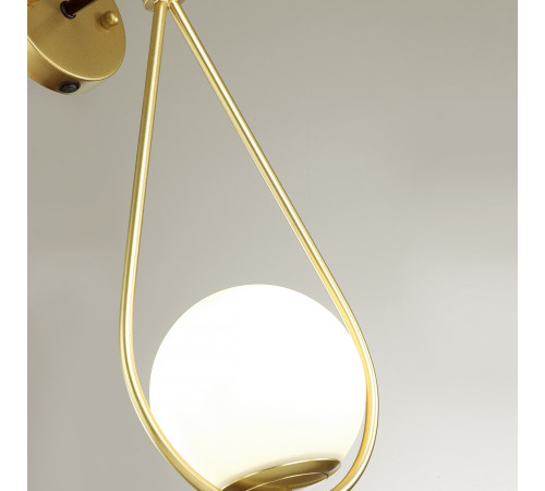 Бра Odeon Light Flari 4810/1W