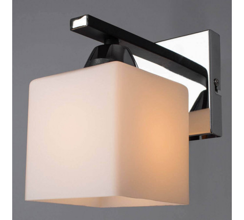 Бра Arte Lamp 52 A8165AP-1BK Бра Arte Lamp 52 A8165AP-1BK