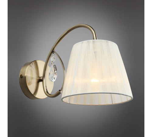 Бра Omnilux Cardillo OML-56611-01 Бра Omnilux Cardillo OML-56611-01