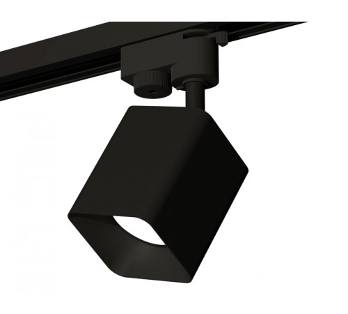 Трековый однофазный светильник Ambrella Light Track System XT7813001 (A2521, C7813, N7702) Трековый однофазный светильник Ambrella Light Track System XT7813001 (A2521, C7813, N7702)