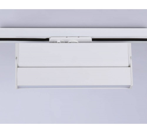 Трековый однофазный светильник Ambrella Light Track System GL6806 Трековый однофазный светильник Ambrella Light Track System GL6806