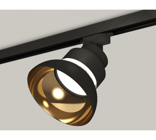 Трековый светильник Ambrella Light Track system XT8102201 Трековый светильник Ambrella Light Track system XT8102201
