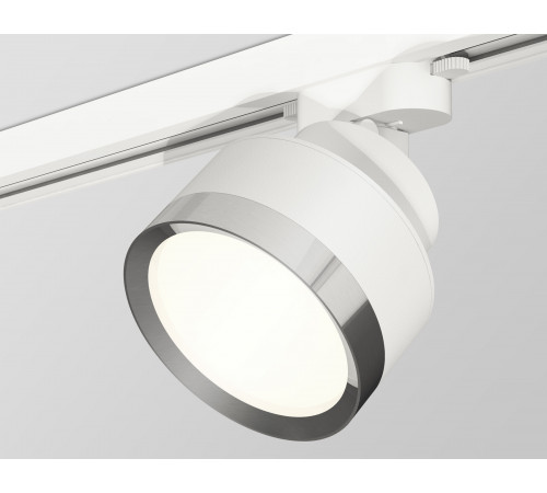 Трековый светильник Ambrella Light Track System XT8101003 (A2524, A2105, C8101, N8118) Трековый светильник Ambrella Light Track System XT8101003 (A2524, A2105, C8101, N8118)