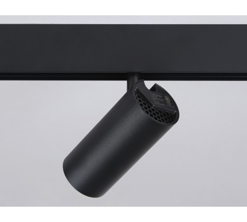 Трековый светильник Ambrella Light Track System GL3833 Трековый светильник Ambrella Light Track System GL3833