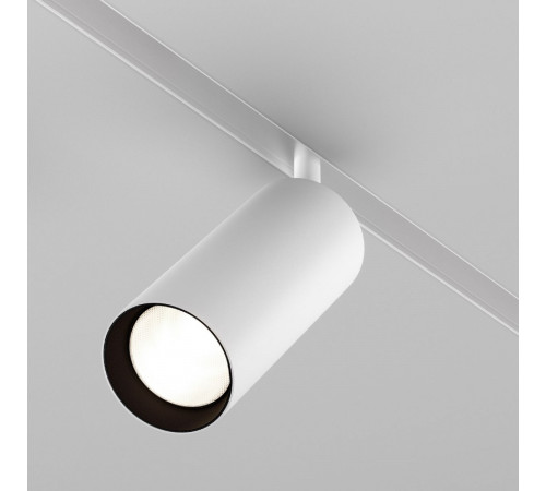 Трековый магнитный светильник Maytoni Focus LED TR032-2-20W4K-S-W Трековый магнитный светильник Maytoni Focus LED TR032-2-20W4K-S-W