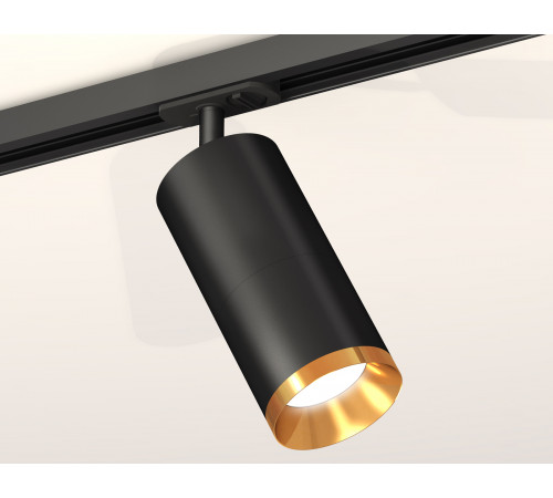 Комплект трекового светильника Ambrella Light Track System XT7402101 (A2537, C7422, A2011, C7402, N7034)