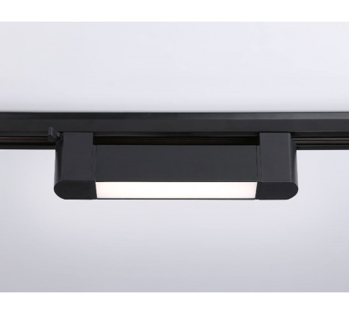 Трековый однофазный светильник Ambrella Light Track system GL6727 Трековый однофазный светильник Ambrella Light Track system GL6727