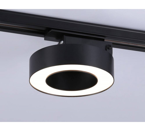 Трековый однофазный светильник Ambrella Light Track System GL6868 Трековый однофазный светильник Ambrella Light Track System GL6868