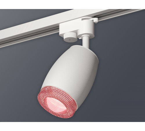 Трековый однофазный светильник Ambrella Light Track System XT1122022 (A2520, C1122, N7193) Трековый однофазный светильник Ambrella Light Track System XT1122022 (A2520, C1122, N7193)