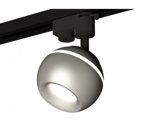 Трековый однофазный светильник с подсветкой Ambrella Light Track System XT1103020 (A2521, C1103, N7013) Трековый однофазный светильник с подсветкой Ambrella Light Track System XT1103020 (A2521, C1103, N7013)