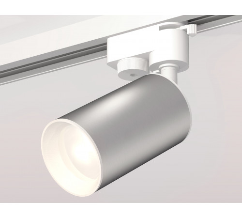 Трековый однофазный светильник Ambrella Light Track System XT6324001 (A2520, C6324, N6101) Трековый однофазный светильник Ambrella Light Track System XT6324001 (A2520, C6324, N6101)