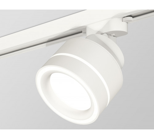 Трековый светильник Ambrella Light Track System XT8101023 (A2524, A2105, C8101, N8433) Трековый светильник Ambrella Light Track System XT8101023 (A2524, A2105, C8101, N8433)