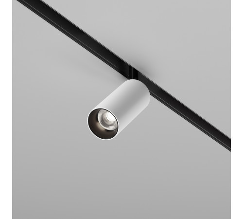 Трековый магнитный светильник Maytoni Technical Magnetic track system Exility Focus LED TR032-2-5W4K-M-BW Трековый магнитный светильник Maytoni Technical Magnetic track system Exility Focus LED TR032-2-5W4K-M-BW