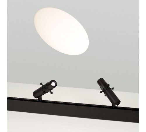 Трековый магнитный светильник Arlight MAG-ORIENT-SPOT-CROP-ZOOM-TC-R35-6W Warm3000 (BK, 19-29 deg, 48V) 045067 Трековый магнитный светильник Arlight MAG-ORIENT-SPOT-CROP-ZOOM-TC-R35-6W Warm3000 (BK, 19-29 deg, 48V) 045067