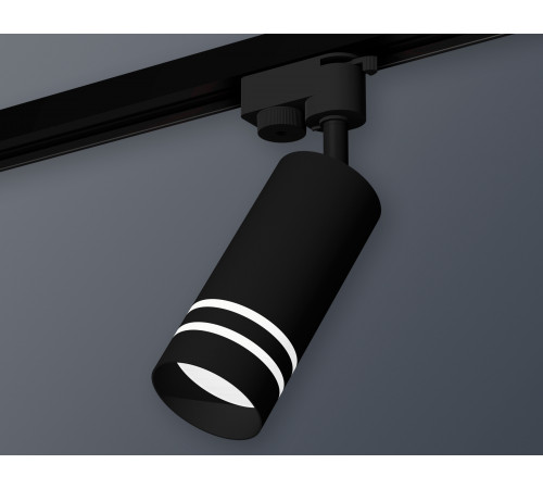 Трековый однофазный светильник Ambrella Light Track System XT6323121 (A2521, C6323, N6236) Трековый однофазный светильник Ambrella Light Track System XT6323121 (A2521, C6323, N6236)