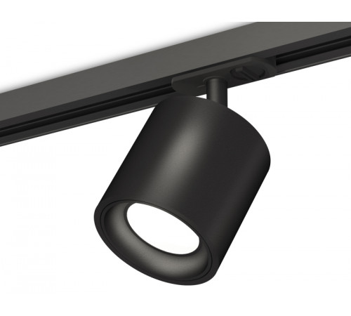 Комплект трекового светильника Ambrella Light Track System XT7532001 (A2537, C7532, N7021) Комплект трекового светильника Ambrella Light Track System XT7532001 (A2537, C7532, N7021)