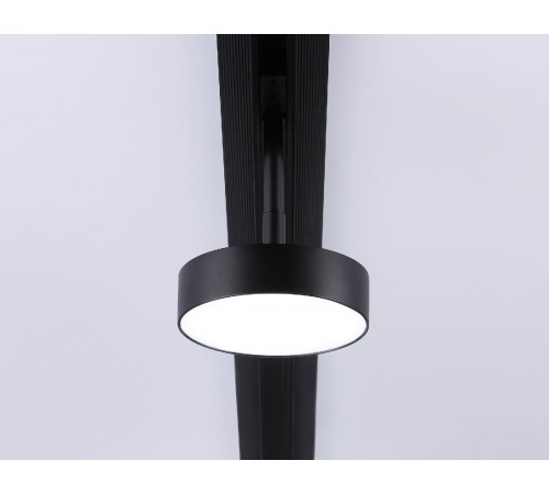 Трековый магнитный светильник Ambrella Light Magnetic Track System GL3855 Трековый магнитный светильник Ambrella Light Magnetic Track System GL3855