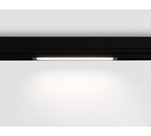 Трековый магнитный светильник Ambrella Light Magnetic 220V GL1262