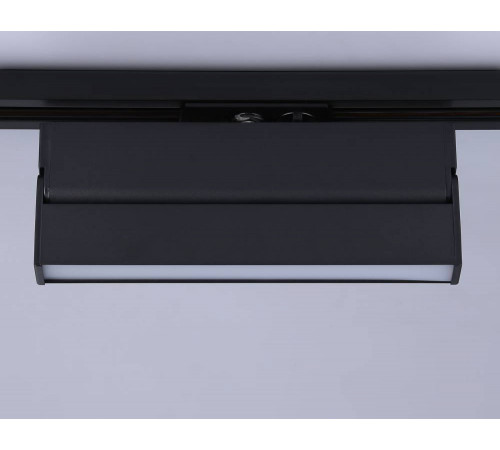 Трековый однофазный светильник Ambrella Light Track System GL6808 Трековый однофазный светильник Ambrella Light Track System GL6808