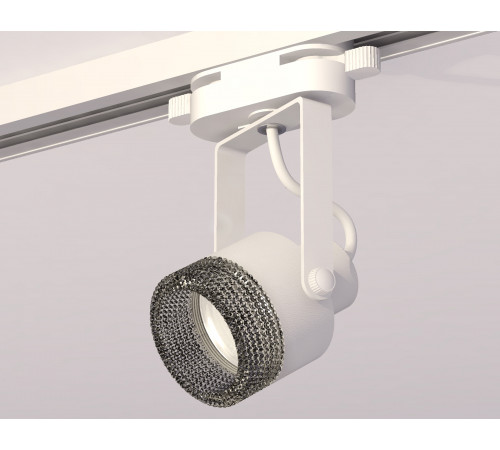 Трековый однофазный светильник Ambrella Light Track System XT6601061 (C6601, N6151) Трековый однофазный светильник Ambrella Light Track System XT6601061 (C6601, N6151)