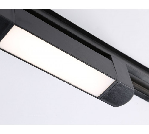 Трековый однофазный светильник Ambrella Light Track system GL6727 Трековый однофазный светильник Ambrella Light Track system GL6727