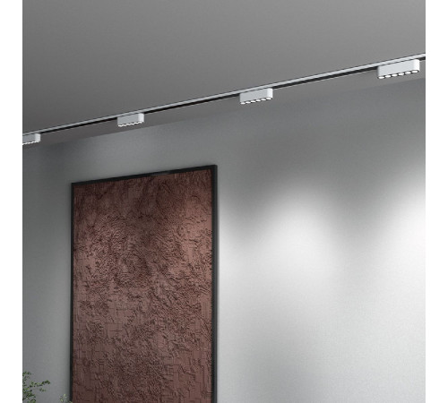 Трековый магнитный светильник Reluce 13002-9.3-001UR magnetic LED6W BK Трековый магнитный светильник Reluce 13002-9.3-001UR magnetic LED6W BK