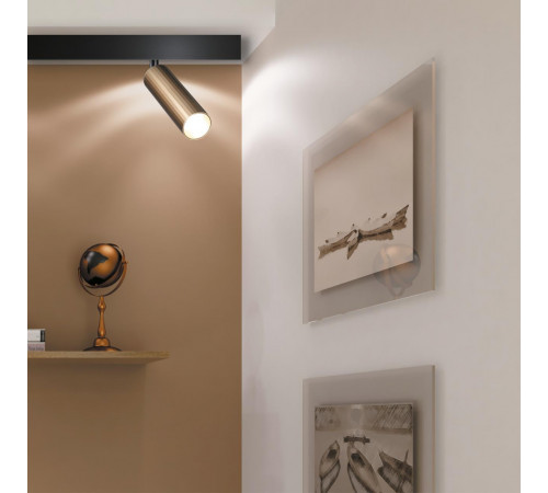 Трековый светильник Novotech Flum 358988 Трековый светильник Novotech Flum 358988