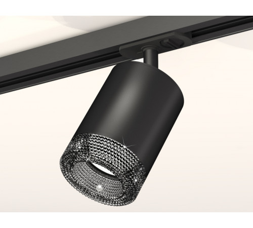 Комплект трекового светильника Ambrella Light Track System XT7422010 (A2537, C7422, N7192) Комплект трекового светильника Ambrella Light Track System XT7422010 (A2537, C7422, N7192)