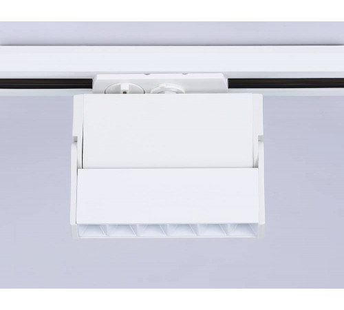 Трековый однофазный светильник Ambrella Light Track System GL6811 Трековый однофазный светильник Ambrella Light Track System GL6811