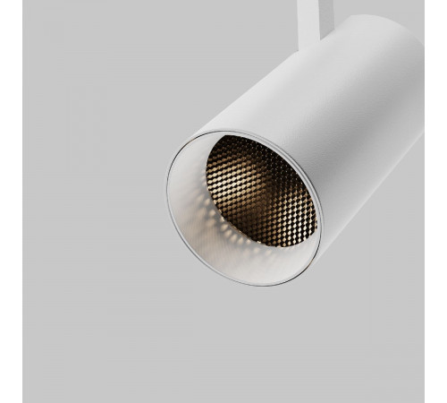 Трековый трехфазный светильник Maytoni Focus Led TR197-3-12WCCT-M-W Трековый трехфазный светильник Maytoni Focus Led TR197-3-12WCCT-M-W