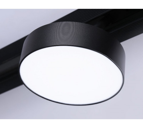 Трековый магнитный светильник Ambrella Light Magnetic Track System GL3855 Трековый магнитный светильник Ambrella Light Magnetic Track System GL3855