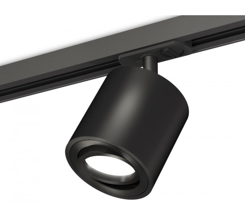 Комплект трекового светильника Ambrella Light Track System XT7532020 (A2537, C7532, N7002) Комплект трекового светильника Ambrella Light Track System XT7532020 (A2537, C7532, N7002)