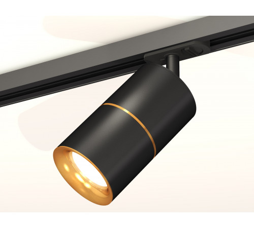 Комплект трекового светильника Ambrella Light Track System XT7402031 (A2537, C7402x2, A2072, N7014) Комплект трекового светильника Ambrella Light Track System XT7402031 (A2537, C7402x2, A2072, N7014)