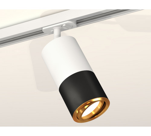Комплект трекового светильника Ambrella Light Track System XT7402081 (A2536, C7421, A2011, C7402, N7004)
