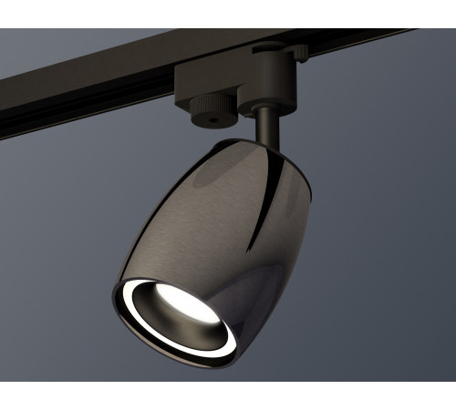 Трековый однофазный светильник Ambrella Light Track System XT1123010 (A2521, C1123, N7111) Трековый однофазный светильник Ambrella Light Track System XT1123010 (A2521, C1123, N7111)