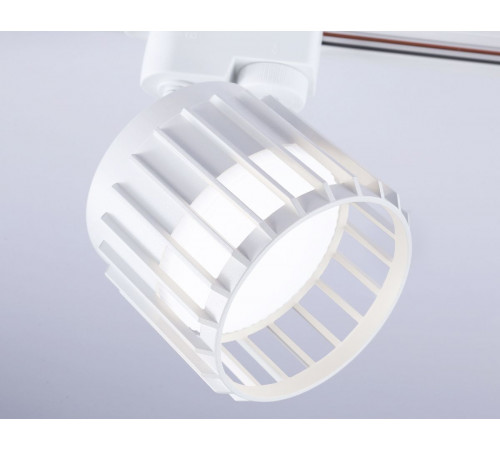 Трековый однофазный светильник Ambrella Light Track System GL5348 Трековый однофазный светильник Ambrella Light Track System GL5348