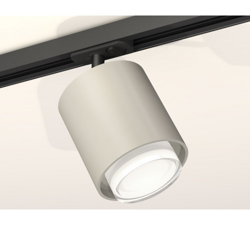 Комплект трекового светильника Ambrella Light Track System XT7724002 (A2537, C7724, N7160) Комплект трекового светильника Ambrella Light Track System XT7724002 (A2537, C7724, N7160)