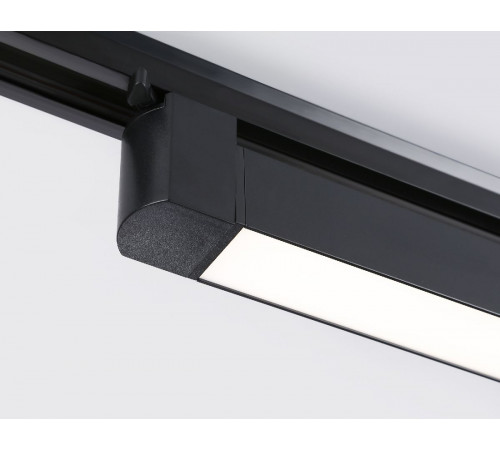 Трековый однофазный светильник Ambrella Light Track system GL6739 Трековый однофазный светильник Ambrella Light Track system GL6739