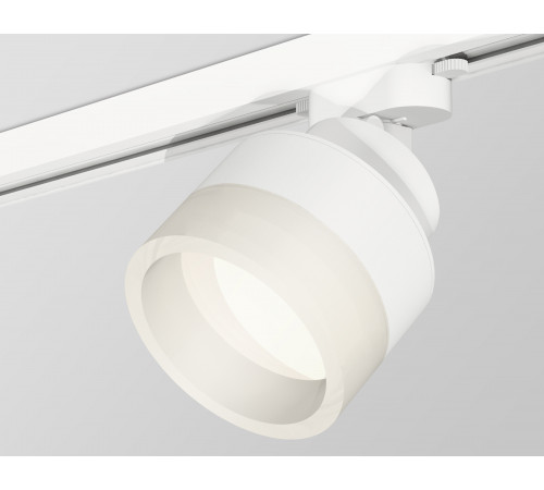 Трековый светильник Ambrella Light Track System XT8101020 (A2524, A2105, C8101, N8401) Трековый светильник Ambrella Light Track System XT8101020 (A2524, A2105, C8101, N8401)