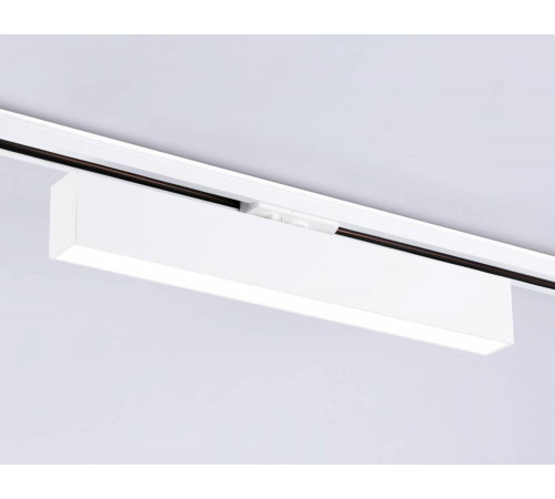 Трековый однофазный светильник Ambrella Light Track System GL6772 Трековый однофазный светильник Ambrella Light Track System GL6772