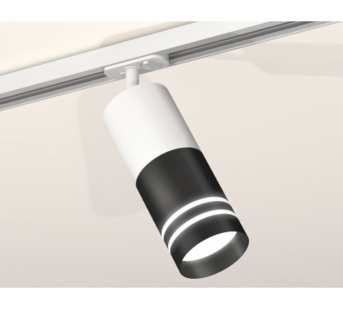 Комплект трекового светильника Ambrella Light Track System XT7402091 (A2536, C7421, A2011, C7402, N7142)